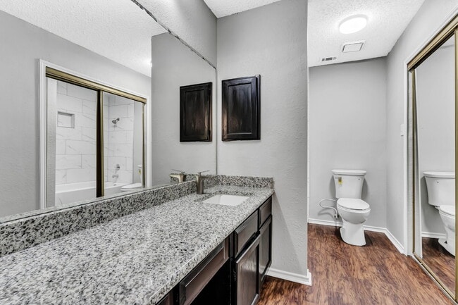 Building Photo - $1,000 Off first month.