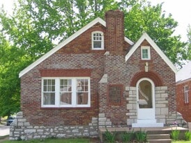 Building Photo - 6026 N Pointe Blvd