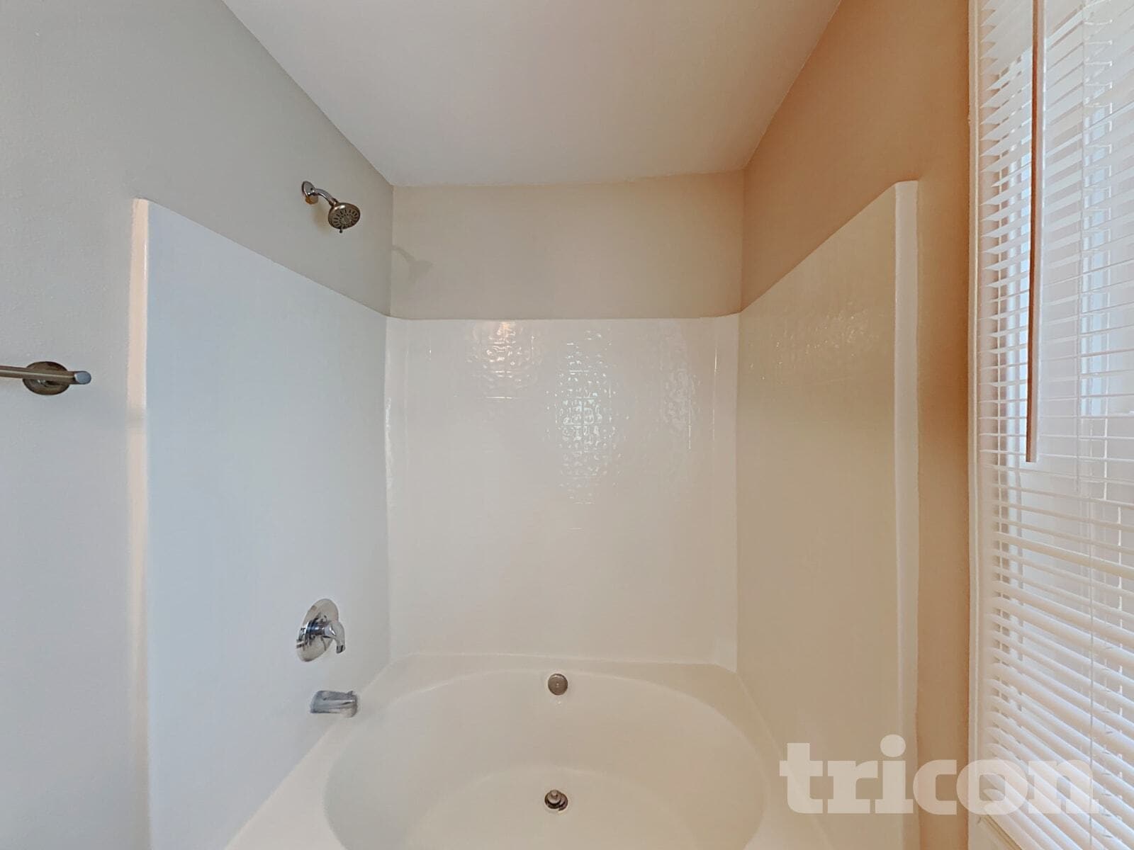 Building Photo - 2013 Kansas City Dr