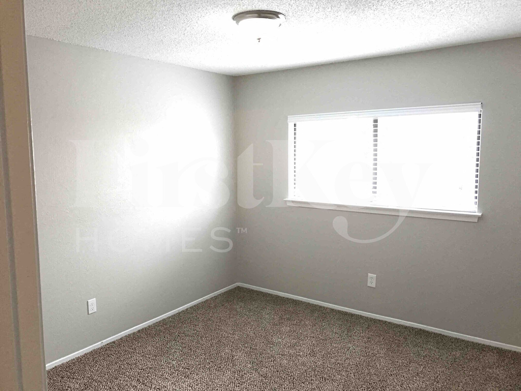 Building Photo - 2510 Bentley Dr