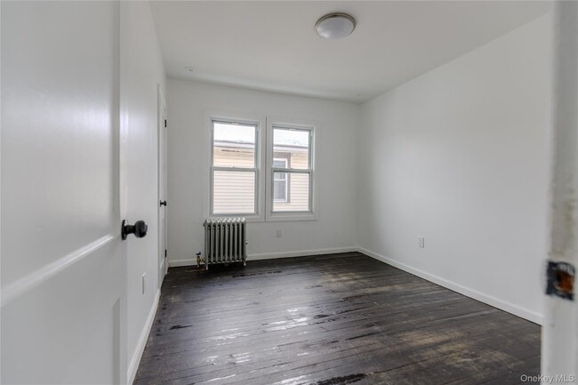 Building Photo - 119-32 164th St