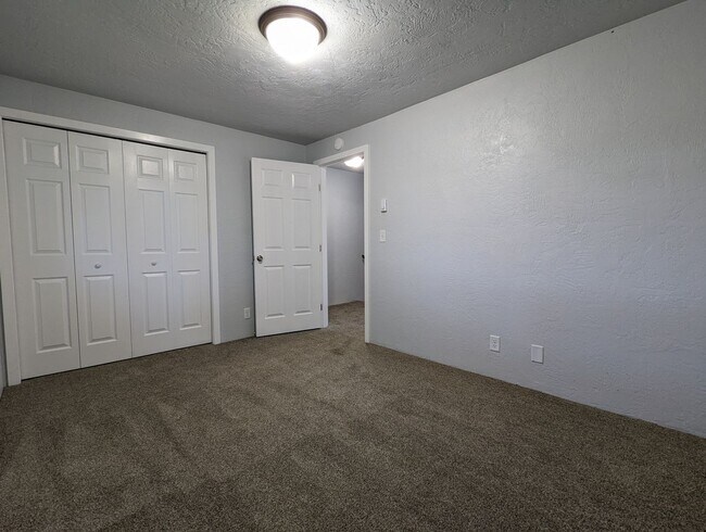 Building Photo - Newly Renovated 2-Bedroom, 1.5-Bath Apartment with Private Patio and On Site Laundry!