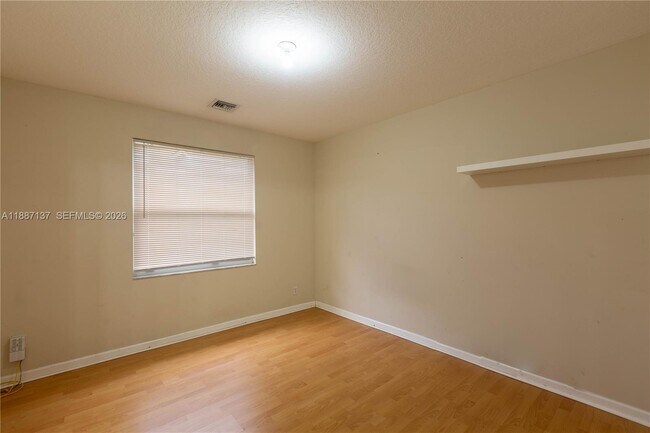 Building Photo - 18520 SW 39th St