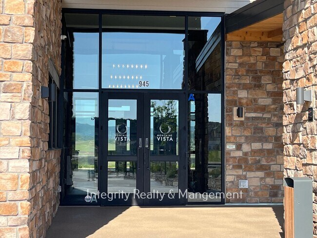 Building Photo - 359 Rogers Wy