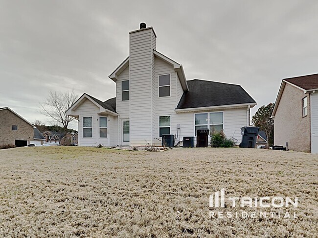 Building Photo - 724 Walton Dr