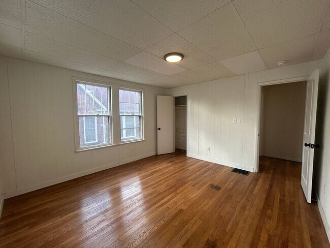 Building Photo - 1614 43rd Street Ensley