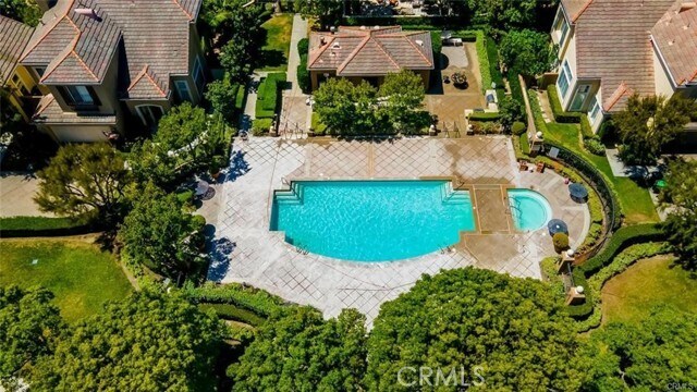 Building Photo - 29 Calvados