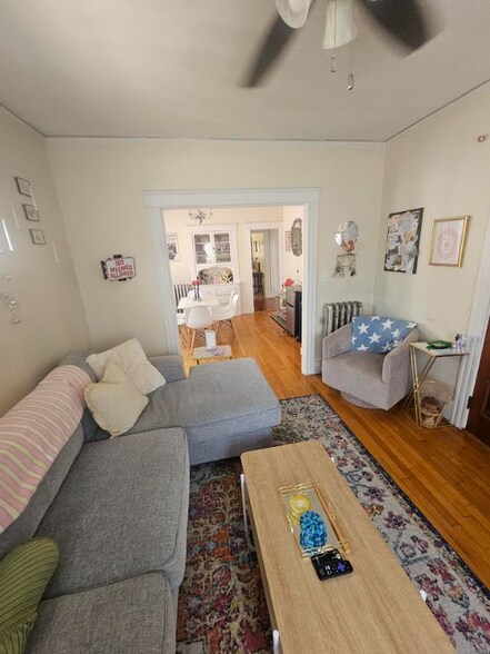 Building Photo - 34 Sunset Rd