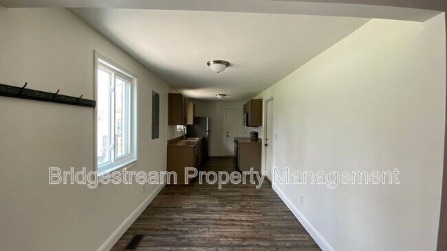 Building Photo - 7701 Timbercrest Dr