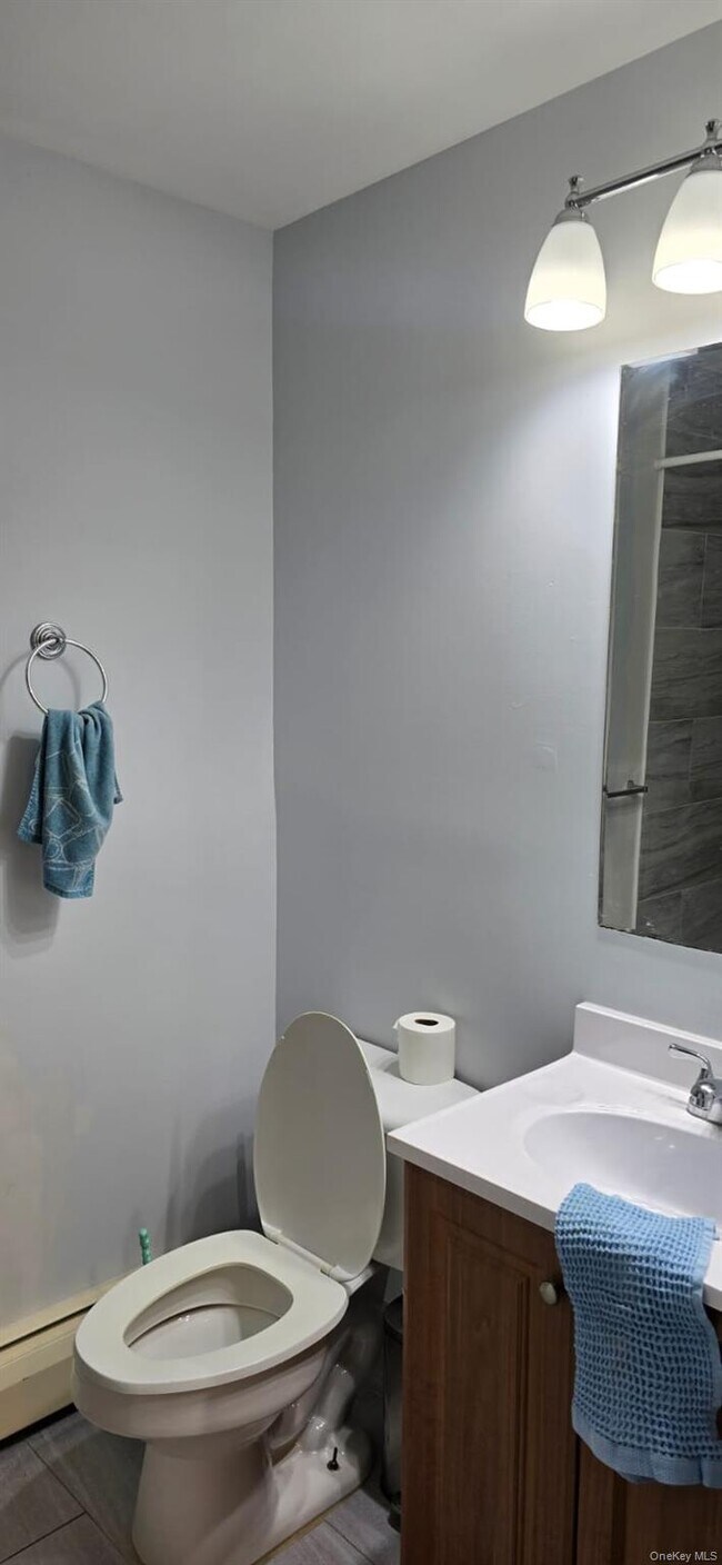 Building Photo - 235 MacDougal St