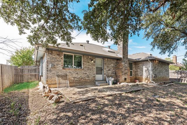 Building Photo - 2709 Typhon Dr