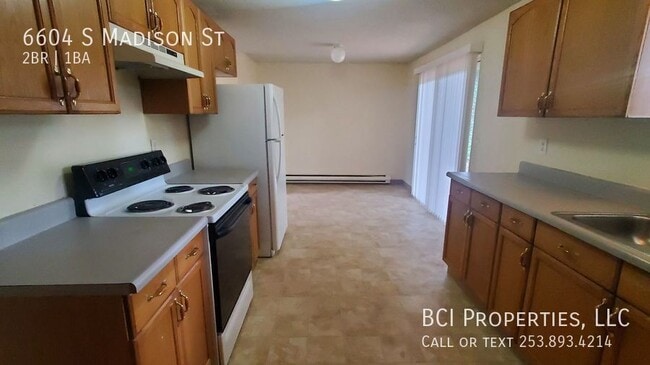 Building Photo - 6604 S Madison St