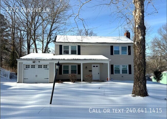 Building Photo - 1212 Pensive Ln