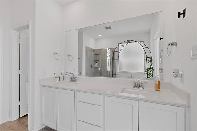 Building Photo - 14621 Marrowglen Rd