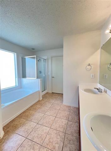 Building Photo - 4701 Napa Valley Dr