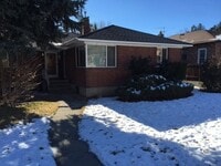 Building Photo - 750 Mt Rose St