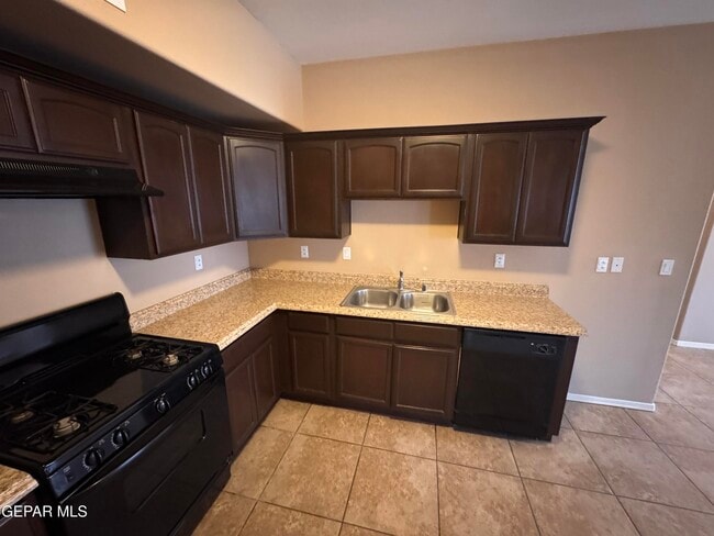 Building Photo - 14308 Pancho Gonzalez Ct