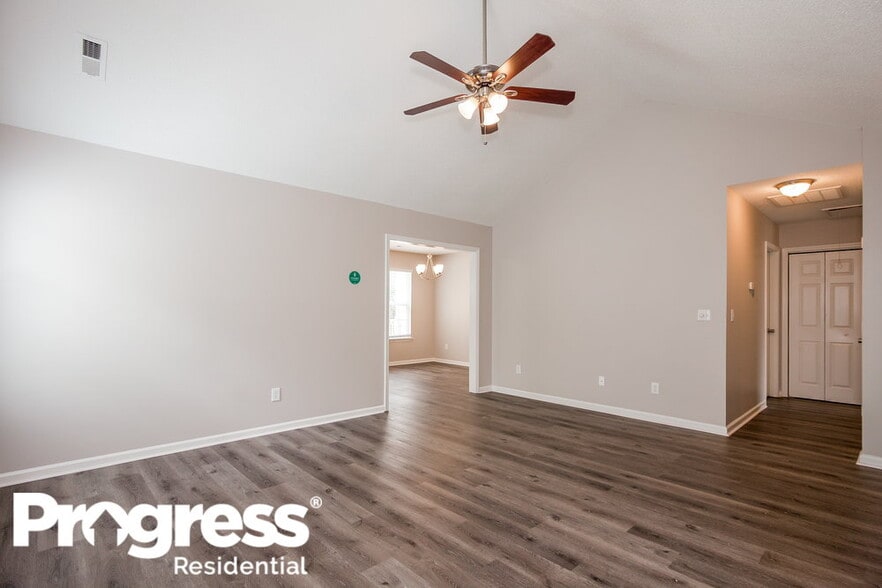 Building Photo - 8631 Bodkin Ct