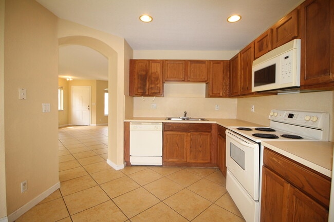 Building Photo - 6602 Sandy Bank Terrace