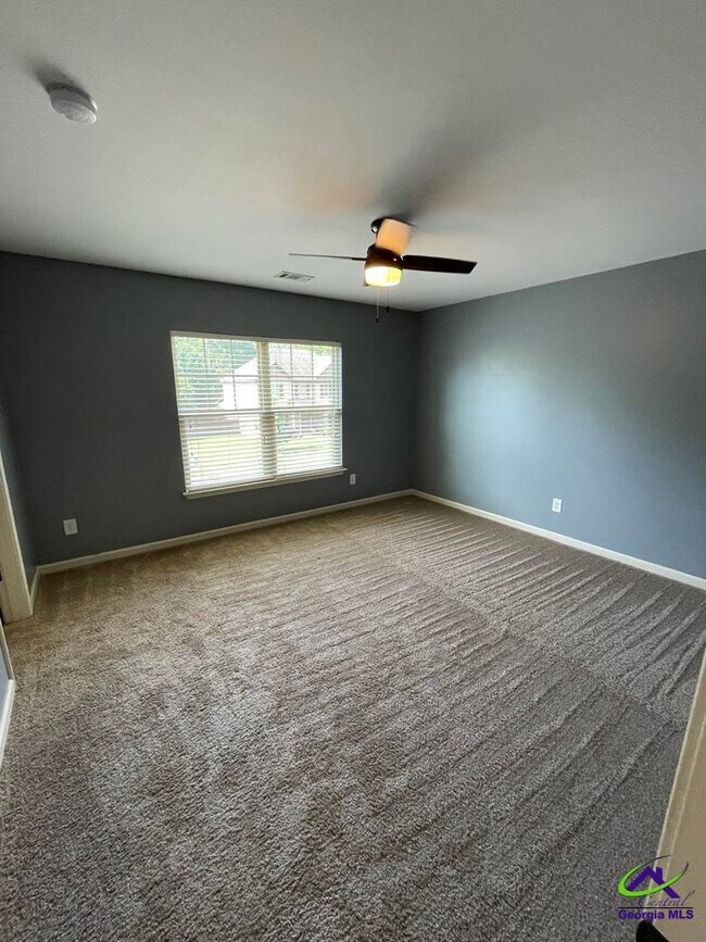 Building Photo - 108 Dog Fennel Ln