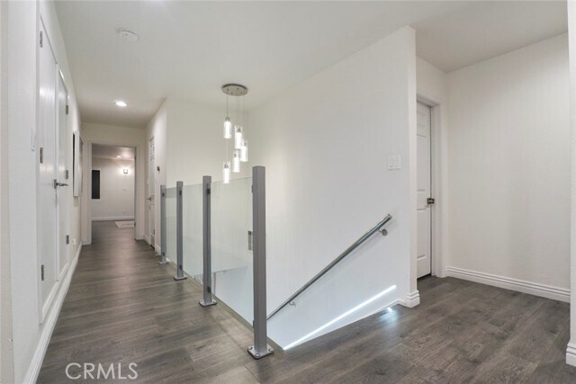 Building Photo - 3381 Oakmont View Dr