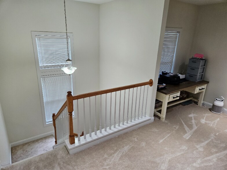 Building Photo - 1062 Moss Grove Dr