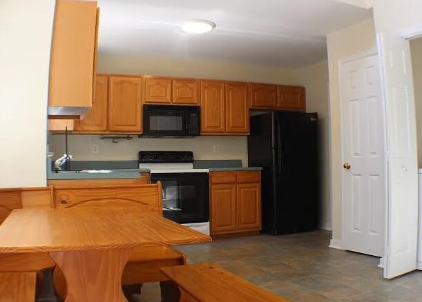 Building Photo - 6965 Pimlico Dr