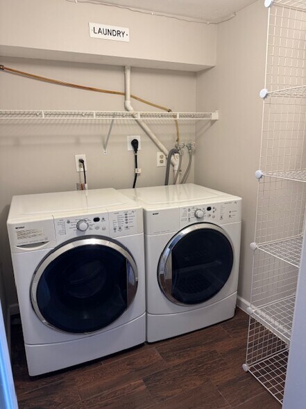 Building Photo - 190 S Quinsigamond Ave