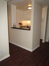 Primary Photo - Hillside Village Apartments