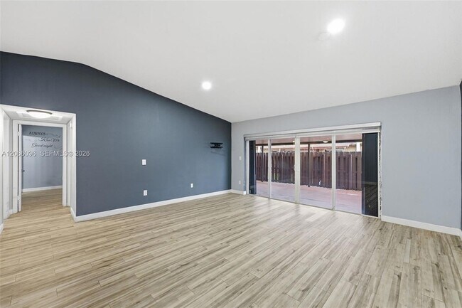 Building Photo - 11601 SW 123rd Ave