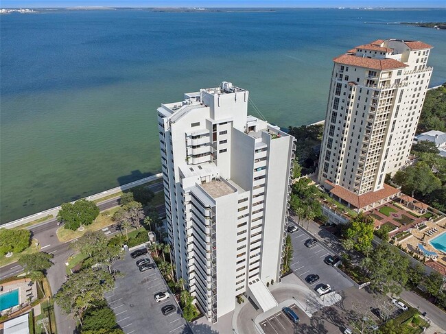 Building Photo - 4141 Bayshore Blvd