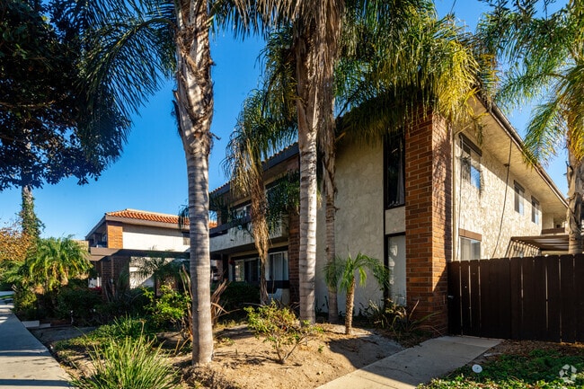 Primary - Casa Hermosa Apartments