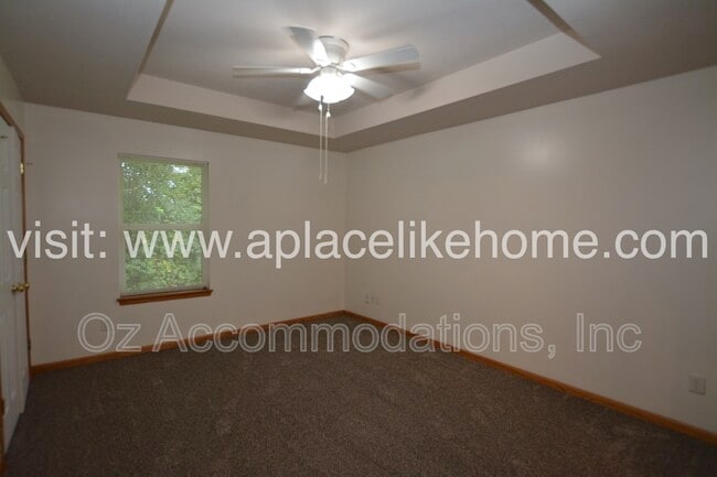 Building Photo - 5200 Hardy Ct