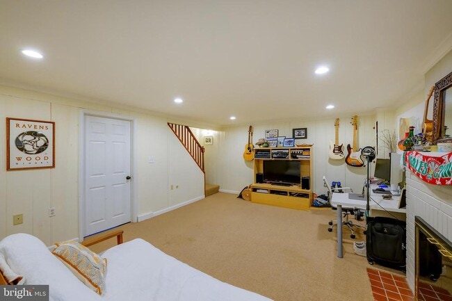 Building Photo - 4504 Highland Ave