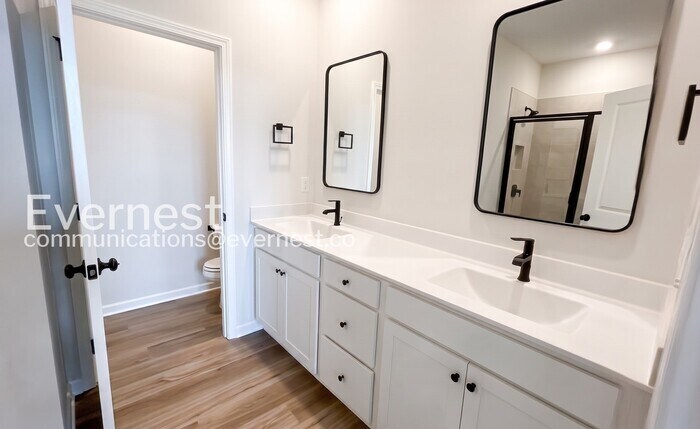 Building Photo - 7726 Mistflower Cir