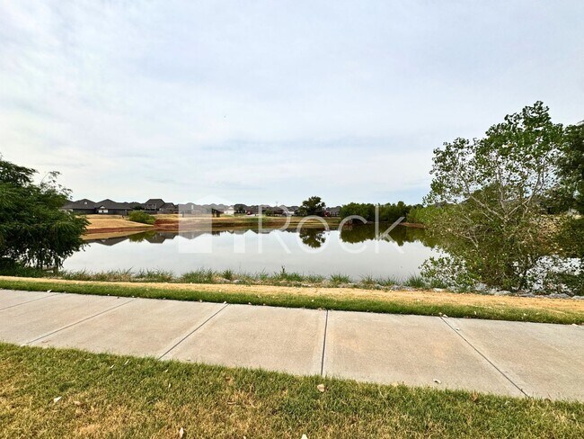 Building Photo - 8329 NW 161st Ter