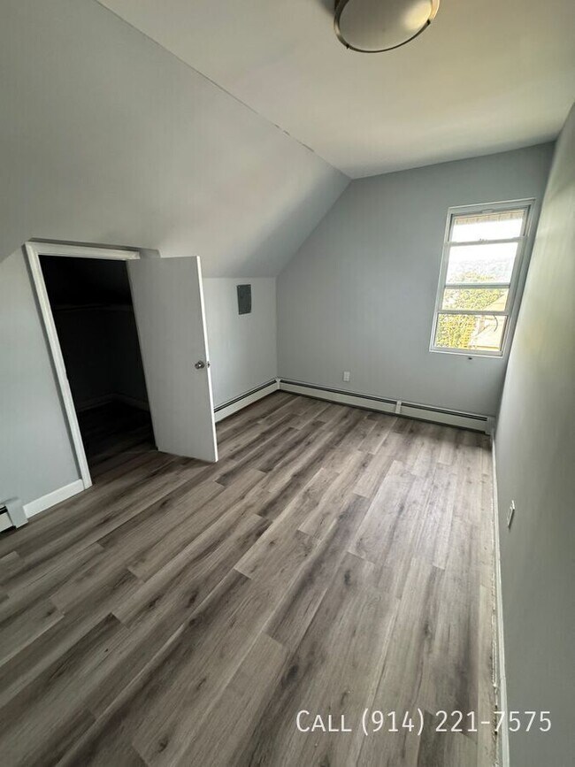 Building Photo - 104 Buena Vista Ave