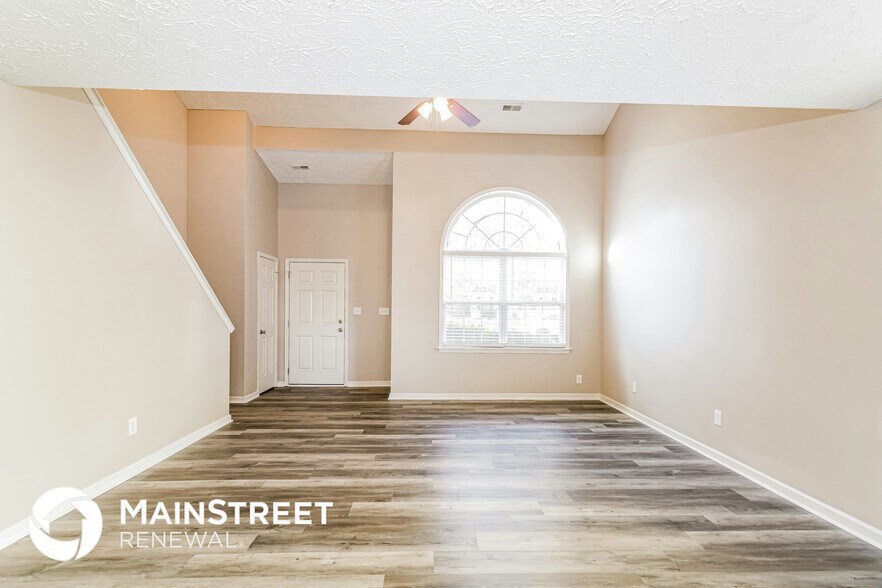 Building Photo - 2918 Forrestal Dr