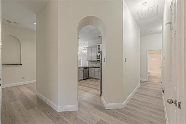 Building Photo - 10601 Robincreek Ln