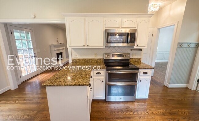 Building Photo - 3329 Brook Highland Cir