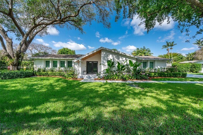 Building Photo - 16650 SW 77th Ct