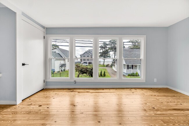 Building Photo - 155 Broadway