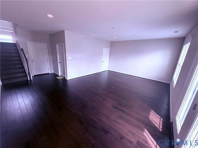 Building Photo - 11443 Hayloft Ln