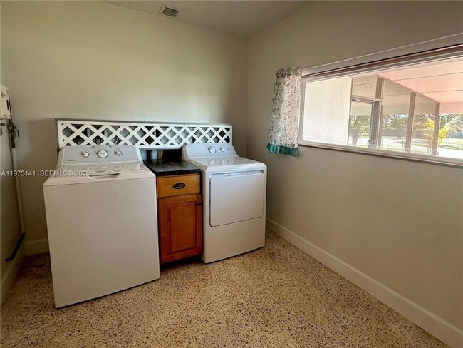 Building Photo - 12401 SW 191st Terrace