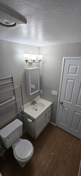 Building Photo - 9830 Southwest Lookout Terrace