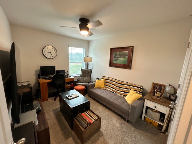 Building Photo - 125 Sunriff CT