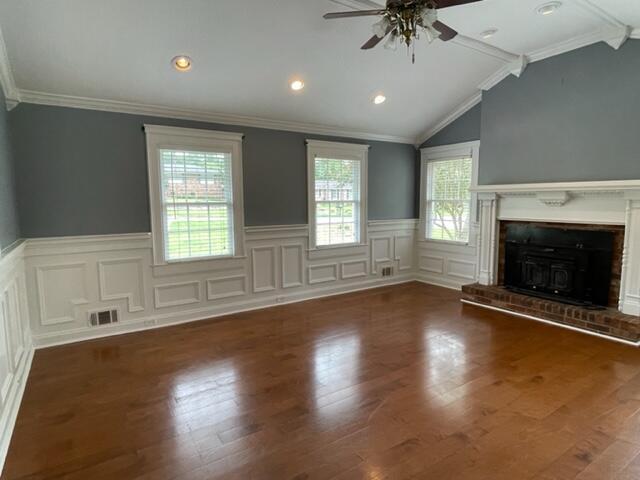 Building Photo - 222 Lakewood Cir