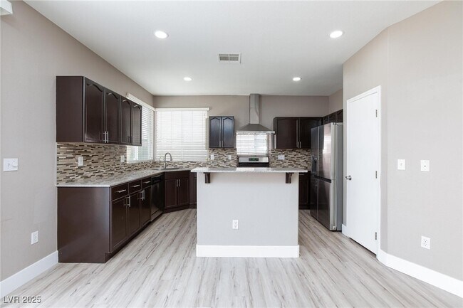 Building Photo - 6813 Baby Jade Ct