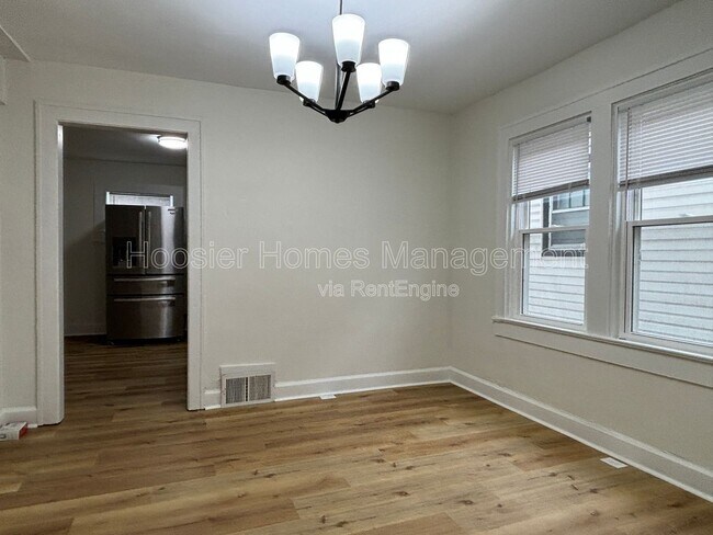 Building Photo - 83 N Ewing St