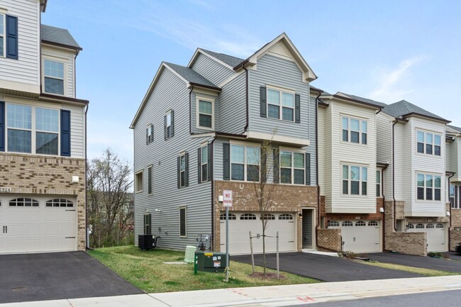 Building Photo - 7922 Brandy Sta Rd
